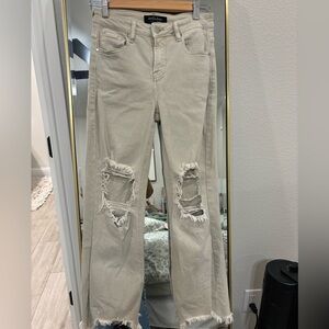 Risen Cropped Distressed Jeans